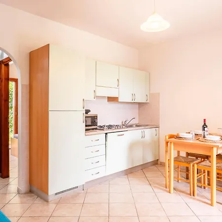Apartamento Bright 300mt From The Budoni